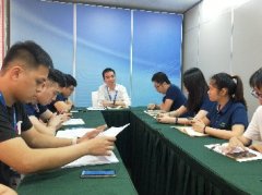 公司党支部开展“入党知识”宣布道育运动